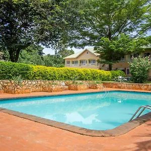 2* Hotel Safari